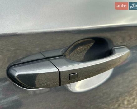 Сірий Хендай Kona Electric, об'ємом двигуна 0 л та пробігом 76 тис. км за 20500 $, фото 23 на Automoto.ua