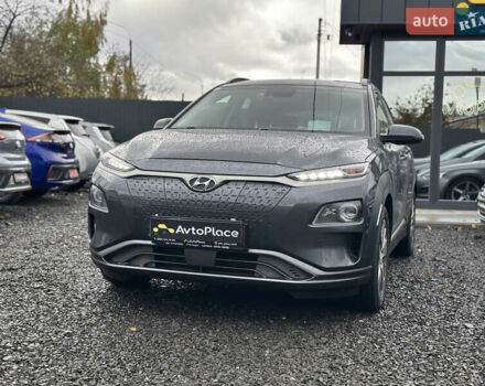 Серый Хендай Kona Electric, объемом двигателя 0 л и пробегом 167 тыс. км за 17700 $, фото 10 на Automoto.ua