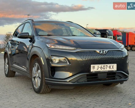 Сірий Хендай Kona Electric, об'ємом двигуна 0 л та пробігом 114 тис. км за 17999 $, фото 22 на Automoto.ua