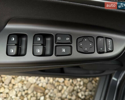 Серый Хендай Kona Electric, объемом двигателя 0 л и пробегом 36 тыс. км за 20700 $, фото 34 на Automoto.ua