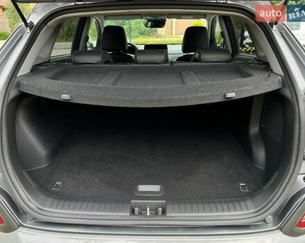 Серый Хендай Kona Electric, объемом двигателя 0 л и пробегом 117 тыс. км за 17990 $, фото 25 на Automoto.ua