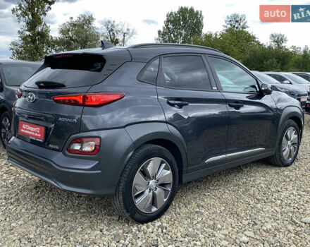 Серый Хендай Kona Electric, объемом двигателя 0 л и пробегом 69 тыс. км за 20400 $, фото 21 на Automoto.ua