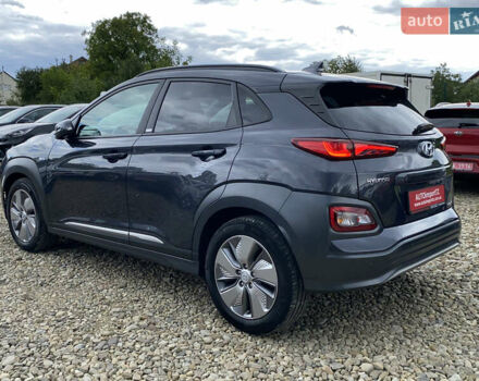 Сірий Хендай Kona Electric, об'ємом двигуна 0 л та пробігом 69 тис. км за 20900 $, фото 17 на Automoto.ua