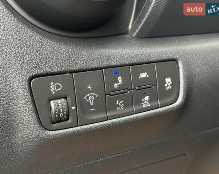 Серый Хендай Kona Electric, объемом двигателя 0 л и пробегом 167 тыс. км за 17700 $, фото 40 на Automoto.ua