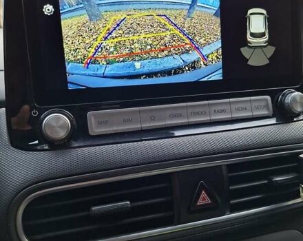 Серый Хендай Kona Electric, объемом двигателя 0 л и пробегом 87 тыс. км за 15200 $, фото 44 на Automoto.ua