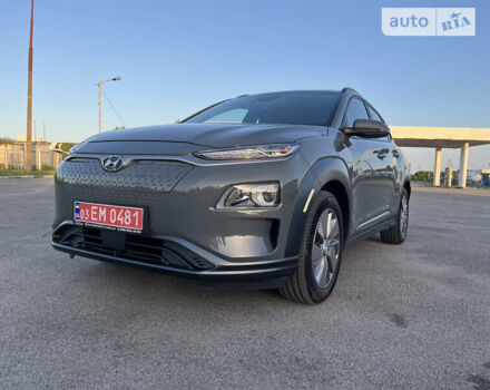 Сірий Хендай Kona Electric, об'ємом двигуна 0 л та пробігом 30 тис. км за 16900 $, фото 21 на Automoto.ua