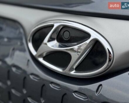 Сірий Хендай Kona Electric, об'ємом двигуна 0 л та пробігом 88 тис. км за 18700 $, фото 9 на Automoto.ua