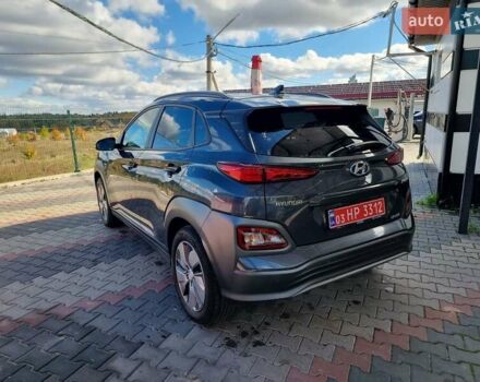Серый Хендай Kona Electric, объемом двигателя 0 л и пробегом 42 тыс. км за 16200 $, фото 14 на Automoto.ua