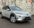 Серый Хендай Kona Electric, объемом двигателя 0 л и пробегом 26 тыс. км за 18850 $, фото 1 на Automoto.ua