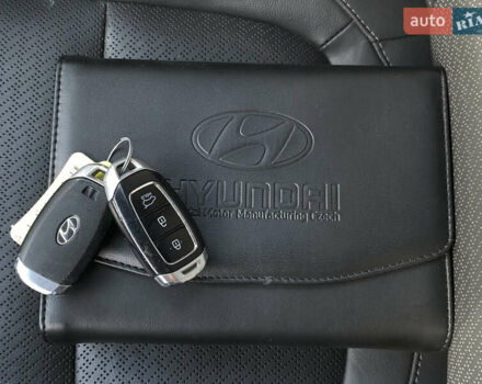 Сірий Хендай Kona Electric, об'ємом двигуна 0 л та пробігом 69 тис. км за 20900 $, фото 100 на Automoto.ua