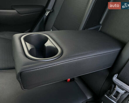 Серый Хендай Kona Electric, объемом двигателя 0 л и пробегом 69 тыс. км за 20400 $, фото 87 на Automoto.ua