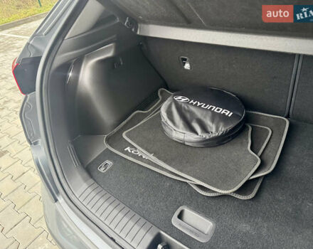 Сірий Хендай Kona Electric, об'ємом двигуна 0 л та пробігом 78 тис. км за 18900 $, фото 19 на Automoto.ua
