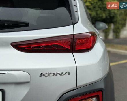 Серый Хендай Kona Electric, объемом двигателя 0 л и пробегом 26 тыс. км за 18850 $, фото 32 на Automoto.ua