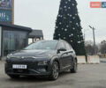 Серый Хендай Kona Electric, объемом двигателя 0 л и пробегом 113 тыс. км за 18200 $, фото 1 на Automoto.ua