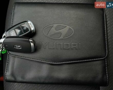 Сірий Хендай Kona Electric, об'ємом двигуна 0 л та пробігом 76 тис. км за 20500 $, фото 76 на Automoto.ua