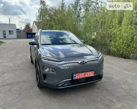 Серый Хендай Kona Electric, объемом двигателя 0 л и пробегом 38 тыс. км за 16799 $, фото 14 на Automoto.ua