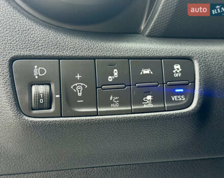 Сірий Хендай Kona Electric, об'ємом двигуна 0 л та пробігом 78 тис. км за 18900 $, фото 45 на Automoto.ua