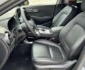 Серый Хендай Kona Electric, объемом двигателя 0 л и пробегом 117 тыс. км за 17990 $, фото 10 на Automoto.ua