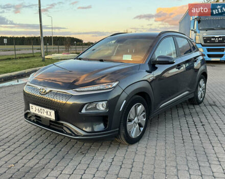 Сірий Хендай Kona Electric, об'ємом двигуна 0 л та пробігом 114 тис. км за 17999 $, фото 1 на Automoto.ua