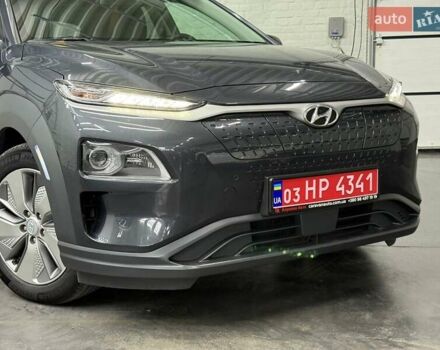 Сірий Хендай Kona Electric, об'ємом двигуна 0 л та пробігом 89 тис. км за 18340 $, фото 2 на Automoto.ua