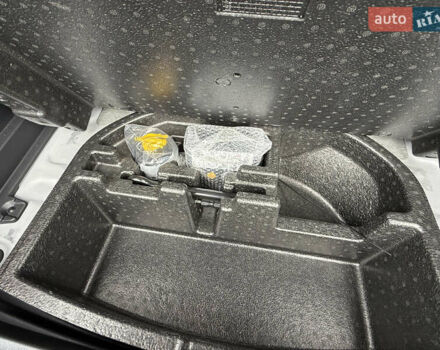 Серый Хендай Kona Electric, объемом двигателя 0 л и пробегом 26 тыс. км за 18850 $, фото 53 на Automoto.ua