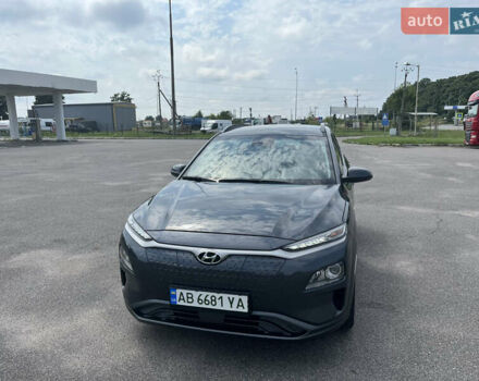 Серый Хендай Kona Electric, объемом двигателя 0 л и пробегом 49 тыс. км за 14900 $, фото 65 на Automoto.ua