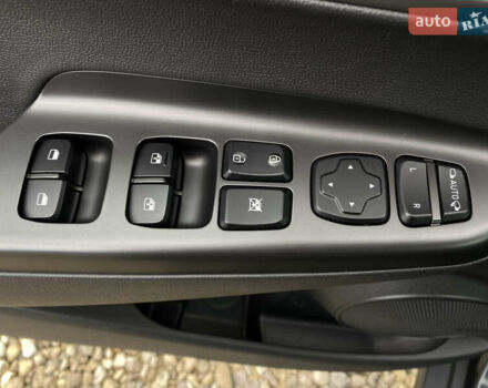 Сірий Хендай Kona Electric, об'ємом двигуна 0 л та пробігом 69 тис. км за 20900 $, фото 31 на Automoto.ua