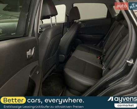 Серый Хендай Kona Electric, объемом двигателя 0 л и пробегом 42 тыс. км за 16200 $, фото 58 на Automoto.ua