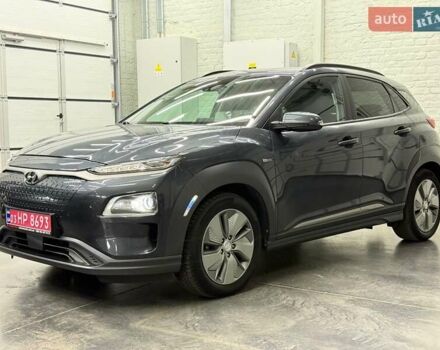 Сірий Хендай Kona Electric, об'ємом двигуна 0 л та пробігом 71 тис. км за 18465 $, фото 3 на Automoto.ua