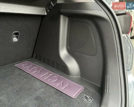 Серый Хендай Kona Electric, объемом двигателя 0 л и пробегом 78 тыс. км за 19500 $, фото 40 на Automoto.ua