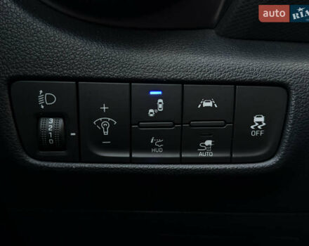 Серый Хендай Kona Electric, объемом двигателя 0 л и пробегом 36 тыс. км за 20700 $, фото 41 на Automoto.ua