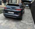 Серый Хендай Kona Electric, объемом двигателя 0 л и пробегом 125 тыс. км за 16900 $, фото 3 на Automoto.ua