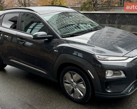 Серый Хендай Kona Electric, объемом двигателя 0 л и пробегом 130 тыс. км за 18500 $, фото 31 на Automoto.ua