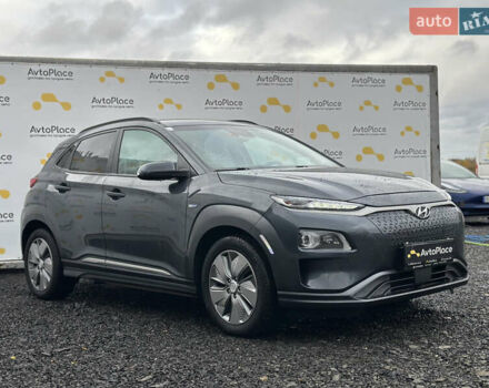 Серый Хендай Kona Electric, объемом двигателя 0 л и пробегом 167 тыс. км за 17700 $, фото 73 на Automoto.ua