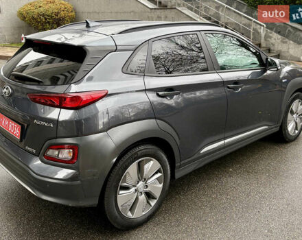 Серый Хендай Kona Electric, объемом двигателя 0 л и пробегом 130 тыс. км за 18500 $, фото 26 на Automoto.ua