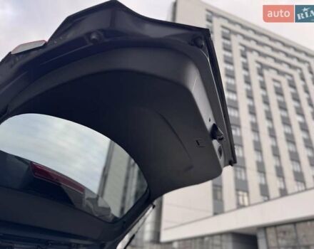 Сірий Хендай Kona Electric, об'ємом двигуна 0 л та пробігом 88 тис. км за 18700 $, фото 43 на Automoto.ua