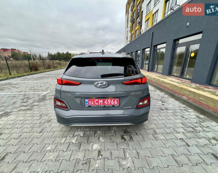 Сірий Хендай Kona Electric, об'ємом двигуна 0 л та пробігом 78 тис. км за 18900 $, фото 6 на Automoto.ua