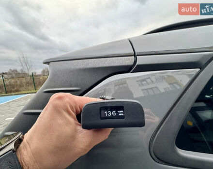Сірий Хендай Kona Electric, об'ємом двигуна 0 л та пробігом 78 тис. км за 18900 $, фото 72 на Automoto.ua