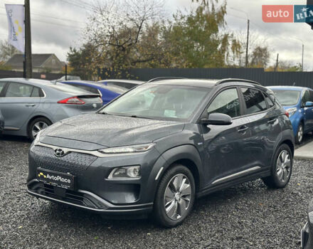 Серый Хендай Kona Electric, объемом двигателя 0 л и пробегом 167 тыс. км за 17700 $, фото 12 на Automoto.ua
