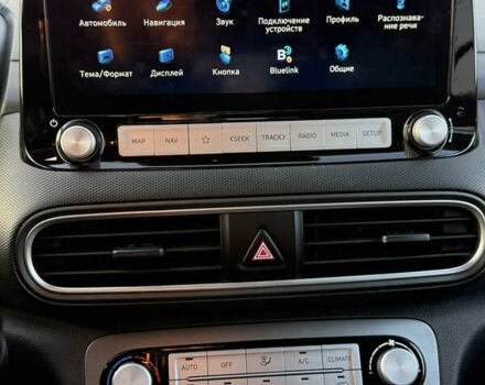 Серый Хендай Kona Electric, объемом двигателя 0 л и пробегом 77 тыс. км за 19700 $, фото 15 на Automoto.ua