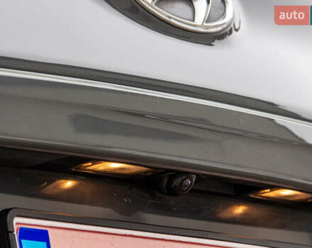 Сірий Хендай Kona Electric, об'ємом двигуна 0 л та пробігом 26 тис. км за 16300 $, фото 20 на Automoto.ua