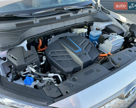 Серый Хендай Kona Electric, объемом двигателя 0 л и пробегом 109 тыс. км за 18450 $, фото 47 на Automoto.ua