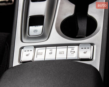 Сірий Хендай Kona Electric, об'ємом двигуна 0 л та пробігом 26 тис. км за 16300 $, фото 50 на Automoto.ua