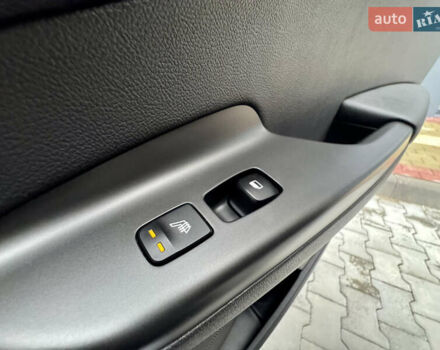 Сірий Хендай Kona Electric, об'ємом двигуна 0 л та пробігом 78 тис. км за 18900 $, фото 35 на Automoto.ua