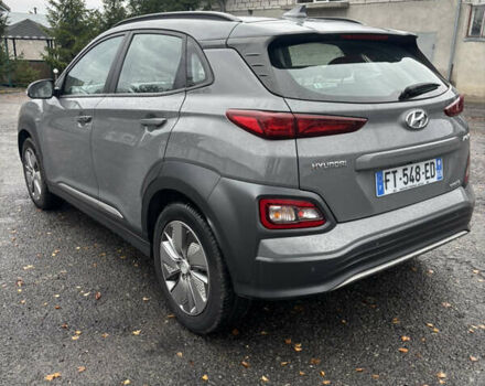 Сірий Хендай Kona Electric, об'ємом двигуна 0 л та пробігом 56 тис. км за 15400 $, фото 9 на Automoto.ua