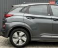Сірий Хендай Kona Electric, об'ємом двигуна 0 л та пробігом 63 тис. км за 18500 $, фото 11 на Automoto.ua