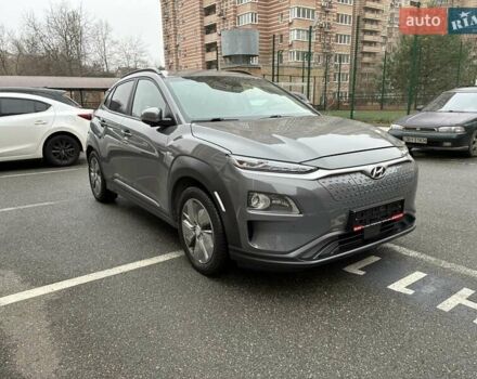 Серый Хендай Kona Electric, объемом двигателя 0 л и пробегом 78 тыс. км за 19500 $, фото 4 на Automoto.ua