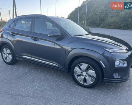 Сірий Хендай Kona Electric, об'ємом двигуна 0 л та пробігом 31 тис. км за 15500 $, фото 52 на Automoto.ua