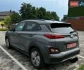 Серый Хендай Kona Electric, объемом двигателя 0 л и пробегом 117 тыс. км за 17990 $, фото 4 на Automoto.ua