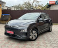 Серый Хендай Kona Electric, объемом двигателя 0 л и пробегом 106 тыс. км за 15999 $, фото 1 на Automoto.ua